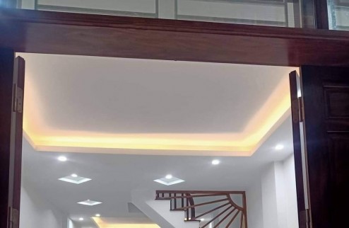 BÁN NHÀ MINH KHAI - HOÀNG MAI 43M2X4T Ô TÔ, 2 THOÁNG, DÂN XÂY GIÁ 4.5 TỶ